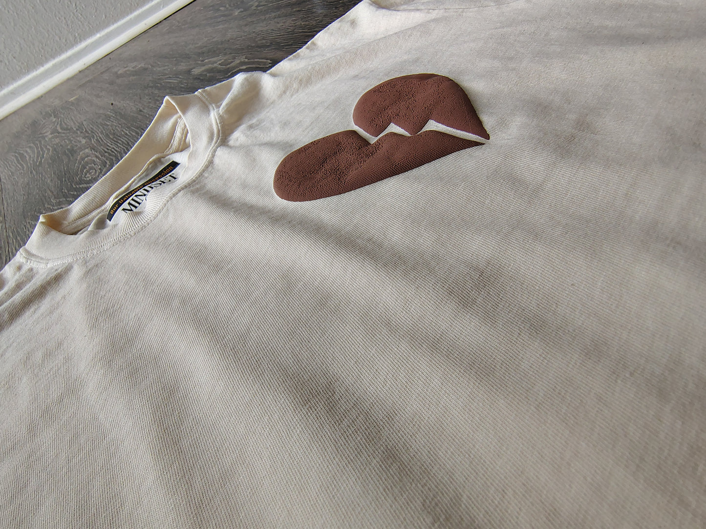 Luv The Ones Who Luv U Vintage Tee Puff